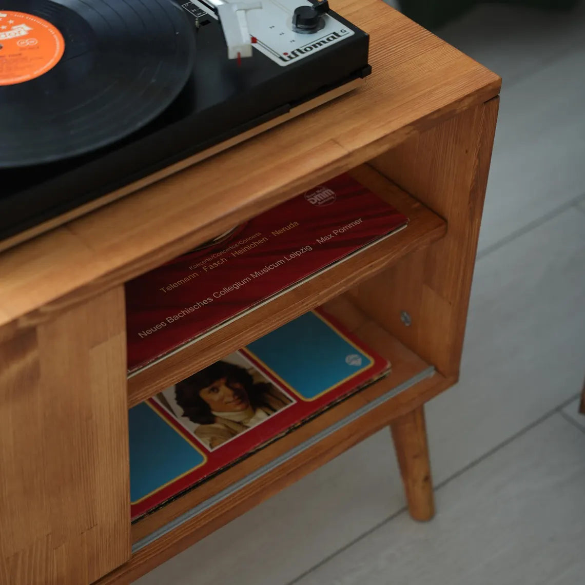 Support pour lecteur de vinyle